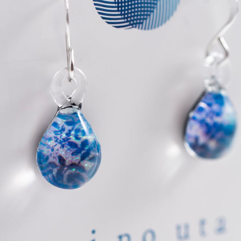 夏限定】Blue Leaf ピアス＜海の謌 umi no uta GLASS JEWELR