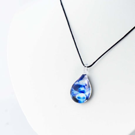 【夏限定】 Blue Jellyfish＜海の謌 umi no uta  GLASS JEWELRY＞ [UPMW-010]