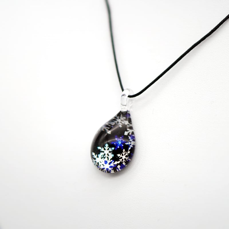 Falling Snowセット> ネックレス+ピアス/イヤリングSサイズ Falling Snowセット> ネックレス+ピアス/イヤリングSサイズ
