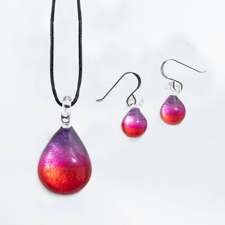 【夏限定】Coral Oceanセット　ネックレス＋ピアス ＜海の謌 umi no uta  GLASS JEWELRY＞ [UPMW-015] [UEWXS-003]