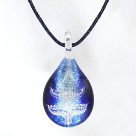 ドロップMサイズ　Whale Tale Drop  [NDM-B-106]