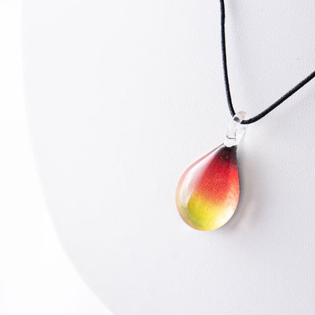 【夏限定】Sunset Oceanセット　ネックレス＋ピアス ＜海の謌 umi no uta  GLASS JEWELRY＞ [UPMW-014] [UEWXS-002]