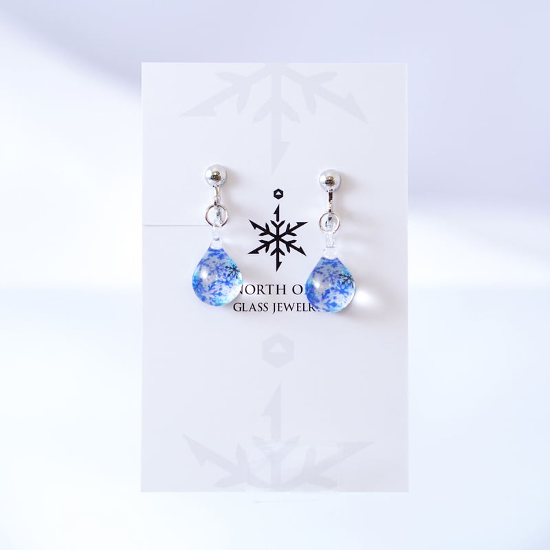 Blue Snow Patternセット＞ ネックレス＋ピアス／イヤリングSサイズ