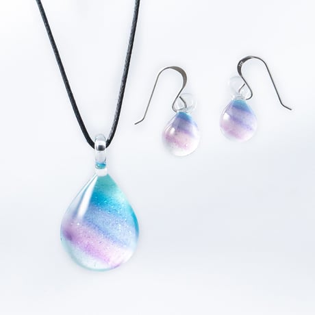 【期間限定】HARAJUKU COTTON CANDYセット　ネックレス＋ピアス／イヤリングSサイズ  ＜JINJAR GLASS JEWELRY＞