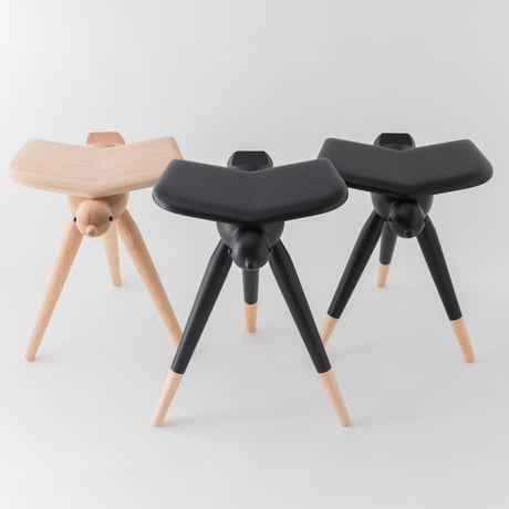 YATAGARASU STOOL    八咫烏スツール　ー顔あり・LOW・クリアー