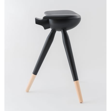 YATAGARASU STOOL    八咫烏スツール　ー顔なし・HIGH・黒ー