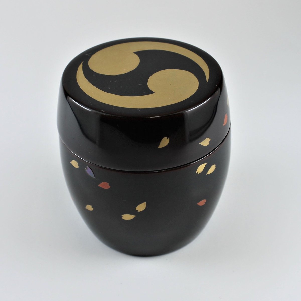 中村湖彩作 山中塗討入棗【茶道具/棗/山中塗】 | 龍門堂 中村湖彩作 山中塗討入棗【茶道具/棗/山中塗】 | 龍門堂