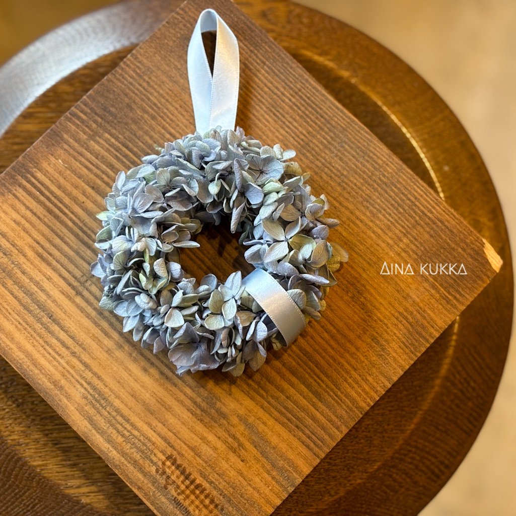 ミニリース。o○フラワーリース　プリザーブドフラワー　紫陽花　薔薇　珈琲染め ミニリース。o○フラワーリース プリザーブドフラワー 紫陽花 薔薇