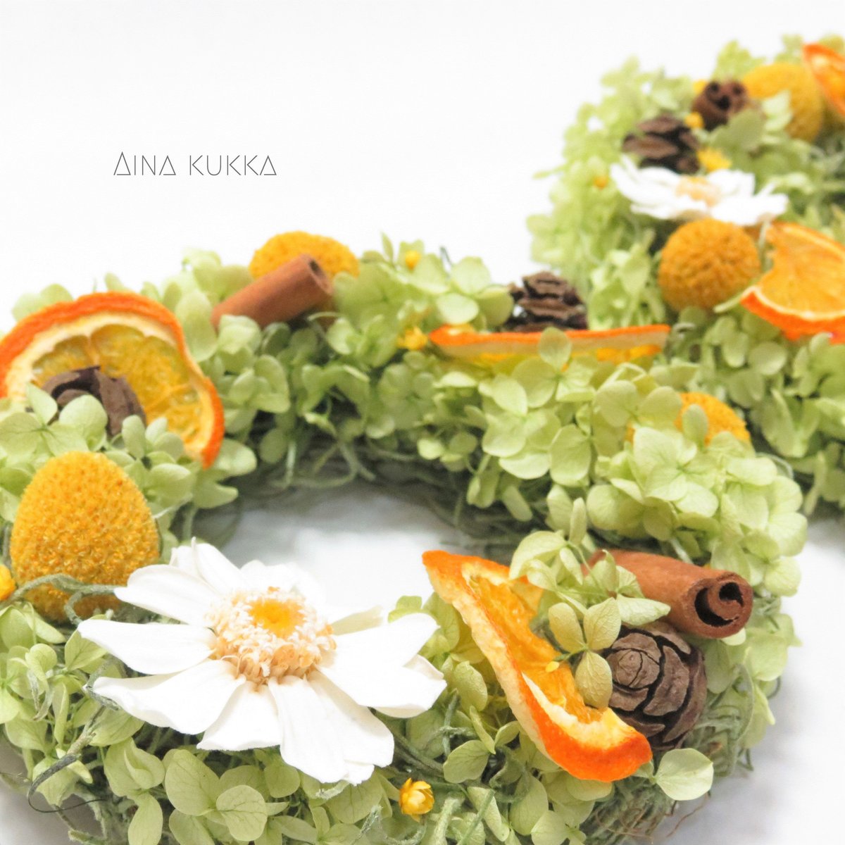 フラワーリース］オレンジとジニアの紫陽花リース/プリザーブド