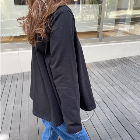A-line flare t-shirts (Black)