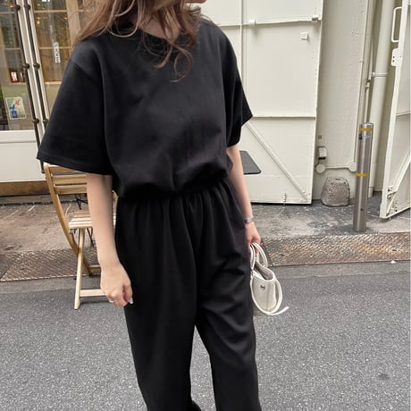Back slit allinone(Black)