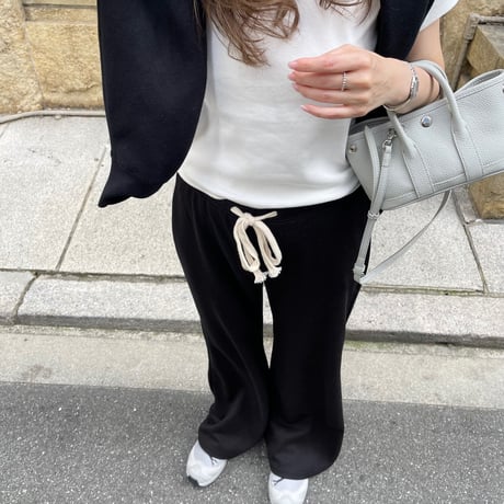 Soft flare sweat pants(Black)