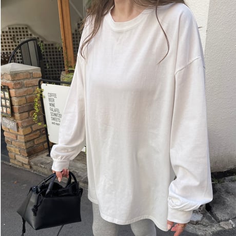 Over long t-shirts (White)