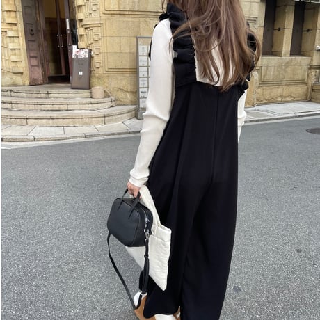 Sholder frill salopetto(Black)