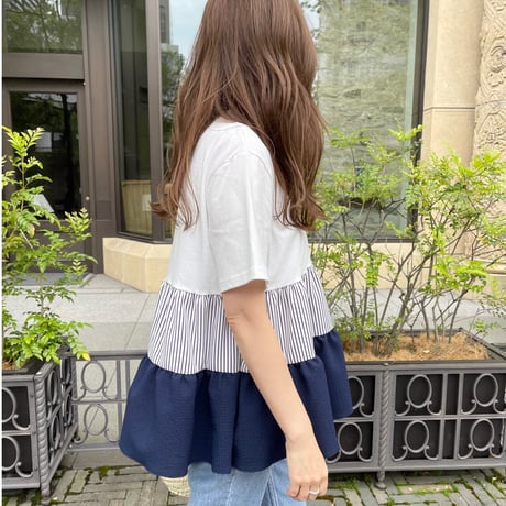Teard stripe frill tops (White)