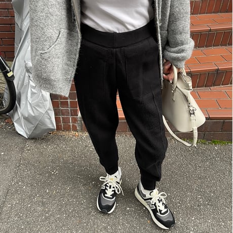 Taperd knit pants(Black)