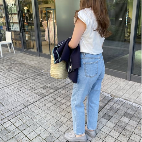 High waist taperd denim (Light blue)