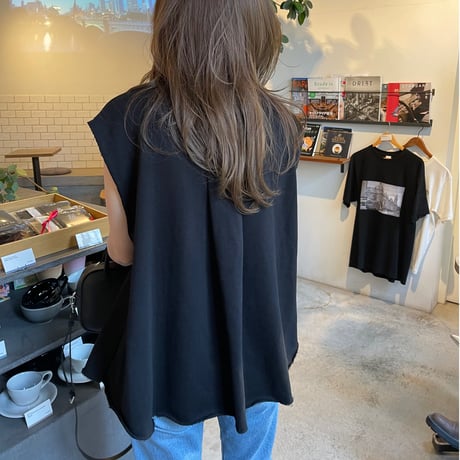 Tuck flare sweat tops(Black)
