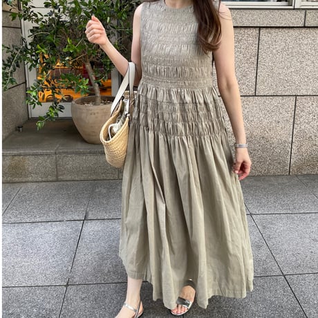 Shirring onepiece(Khaki)