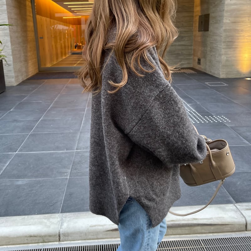 Side slit over cardigan(Charcoal gray) | K