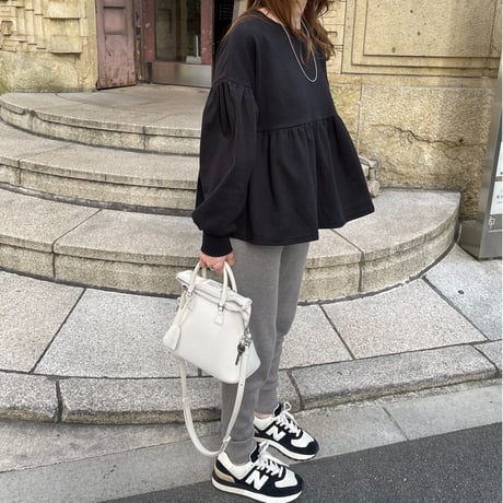 Balloon sleeve pullover (Black)