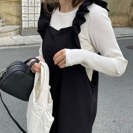 Sholder frill salopetto(Black)