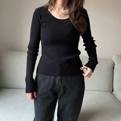 Round neck rib knit(Black)