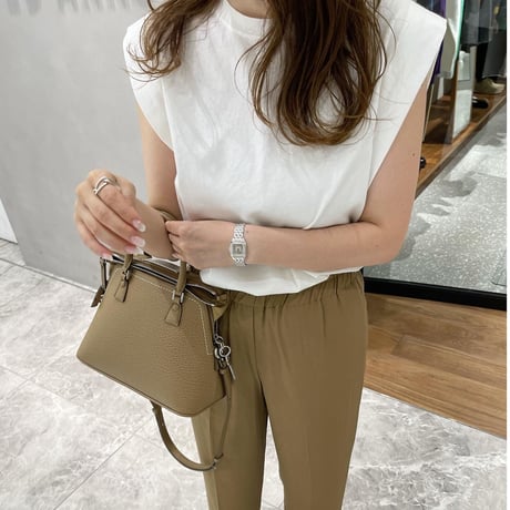 Cotton tuck sleeveless (White)