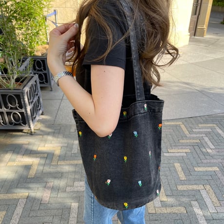 Flower denim tote(Black)