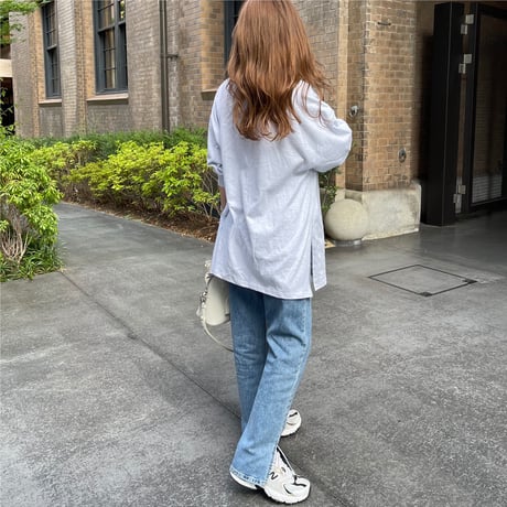 Over long t-shirts (Light gray)