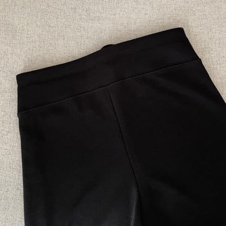 Slit capri pants