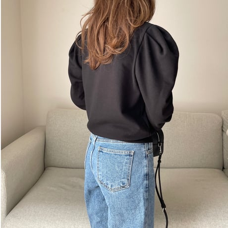 Puff sleeve sweat shirts(Black)