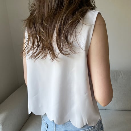 Scallop tops