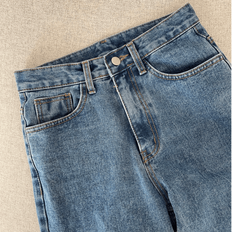 High-waist taperd denim(Blue)