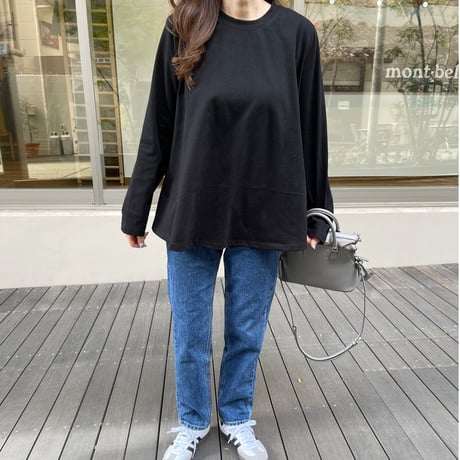 A-line flare t-shirts (Black)
