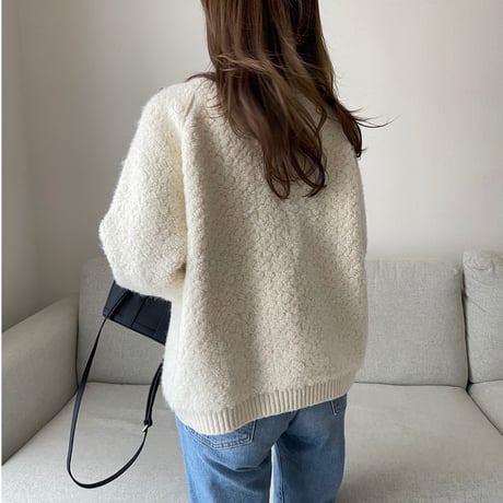 Bouclé knit cardigan (Ivory)