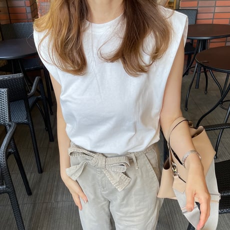 Cotton tuck sleeveless (White)
