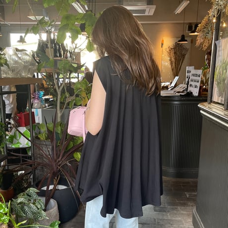 Wide flare cutsew(Black)
