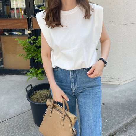 Cotton tuck sleeveless (White)