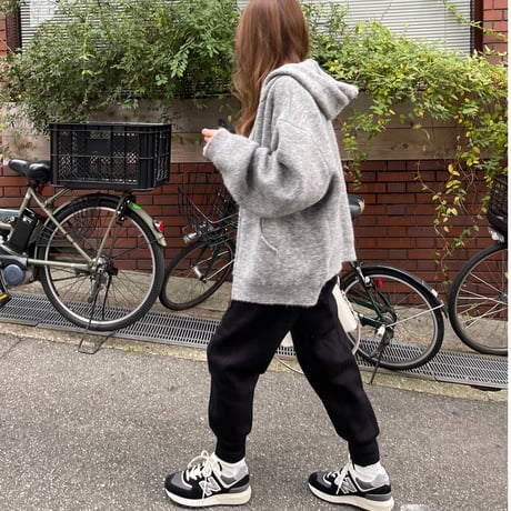 Taperd knit pants(Black)