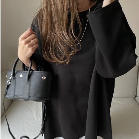 Side cut box pullover(Black)