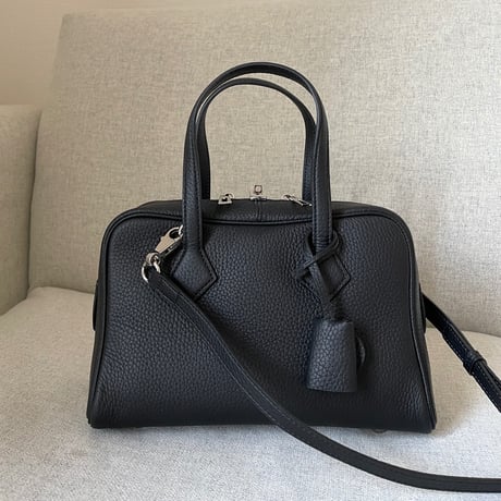 Leather hand bag(Black)