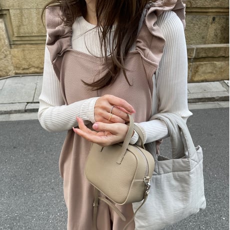 Sholder frill salopetto(Beige)