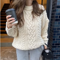 Low gauge cable knit(Ivory)