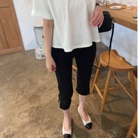Slit capri pants