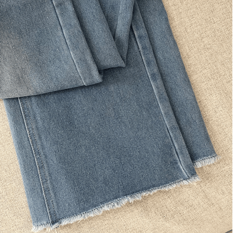 Heart wide denim