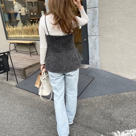 Wool knit camisole (charcoal gray)