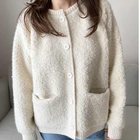 Bouclé knit cardigan (Ivory)