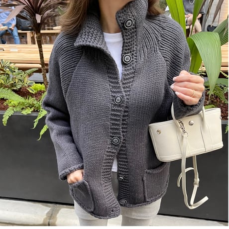 Stand collar volume cardigan(Charcoal gray)
