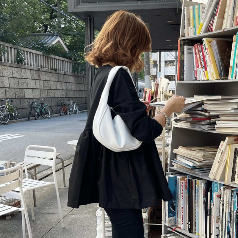 Volume flare gather tops (ブラック) | K